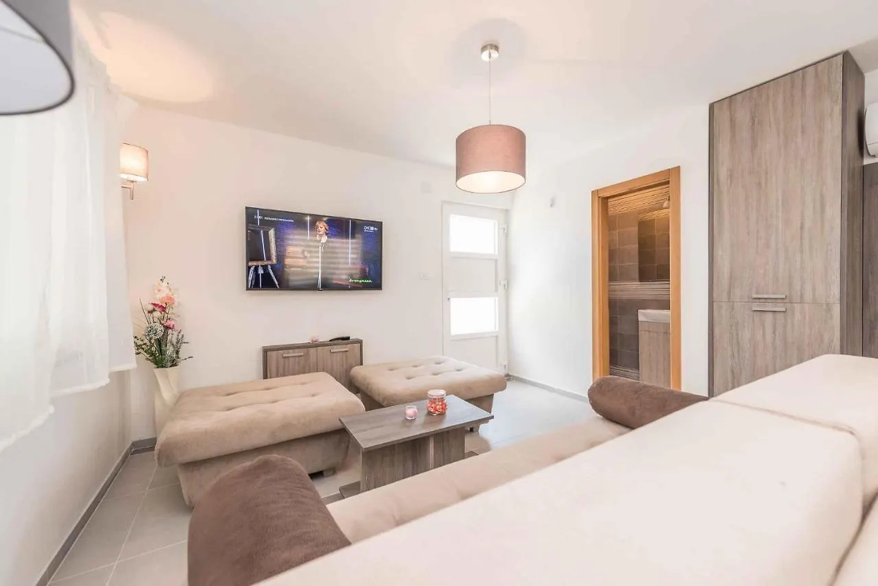 Holiday Home In Sukosan - Zadar Riviera 40456