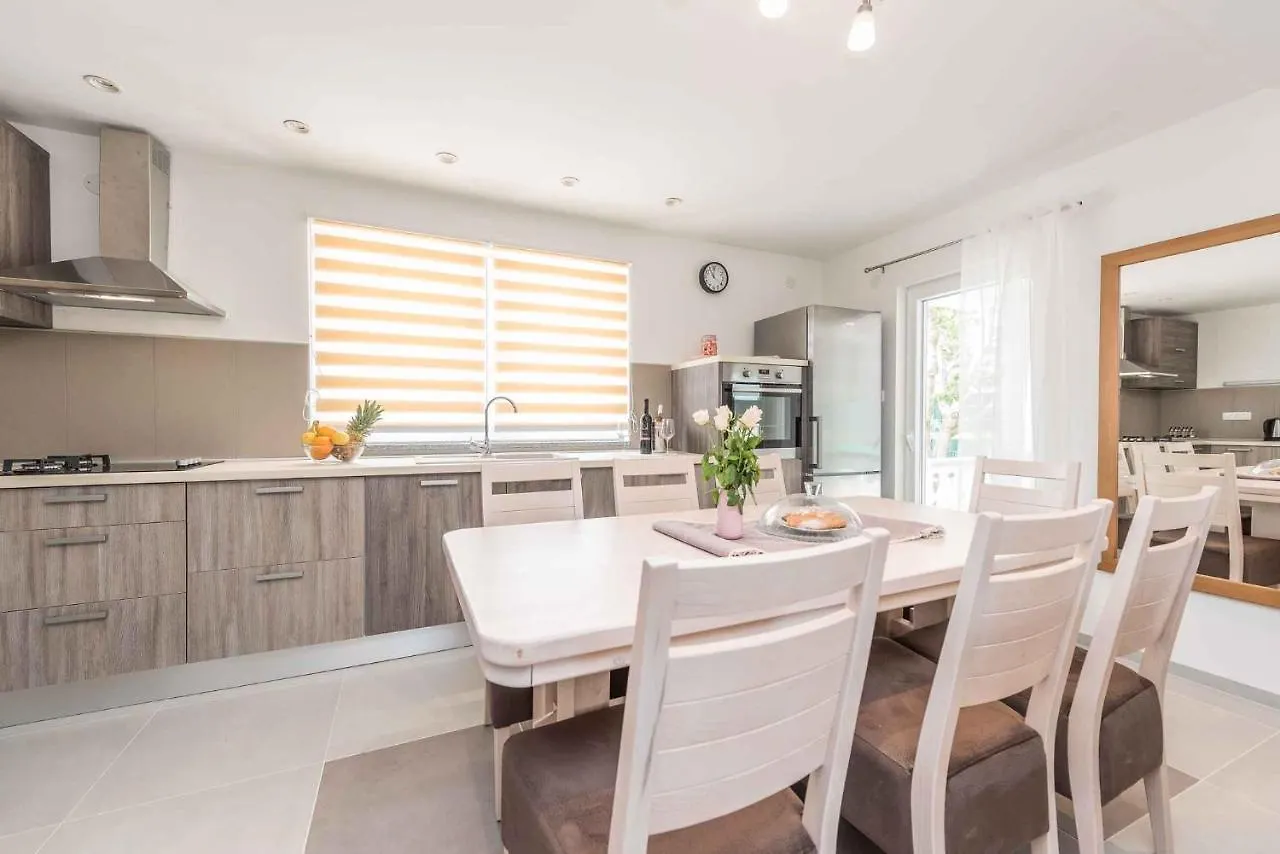 Holiday Home In Sukosan - Zadar Riviera 40456